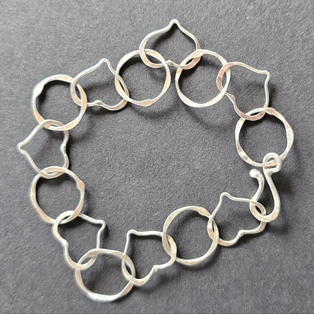 VTG Sterling Heart & Circle Link Bracelet